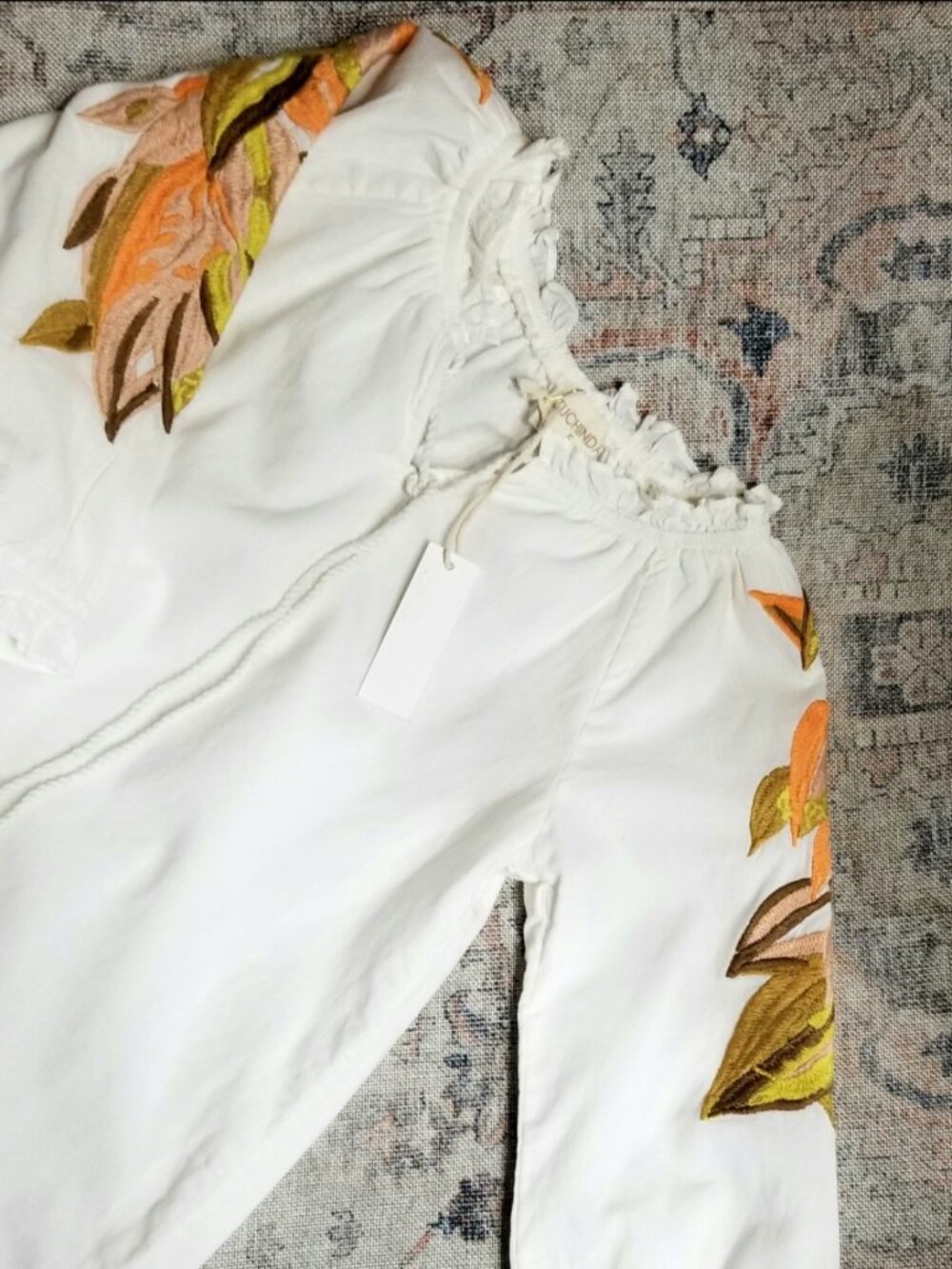 Tuchinda Designer Girls Hand-embroidered Dress Size 5 - Picture 4 of 8